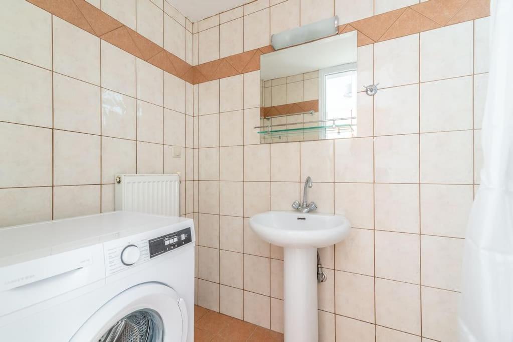 Urban Apt Next University 17 Ираклион Экстерьер фото